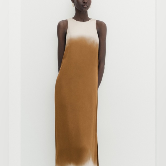 Massimo Dutti LONG SATINY TIE-DYE DRESS GOLDEN
Golden‎ / Ref. 6620/840 - Picture 5 of 12